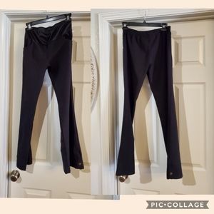 Coco Nut Maternity pants are size small
